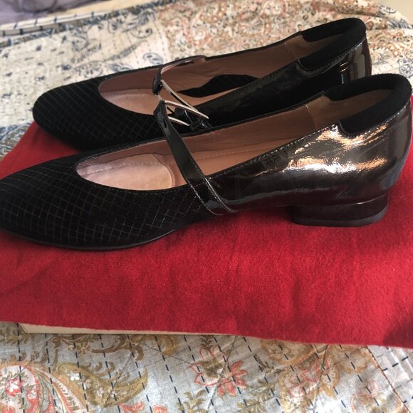 BeautiFeel Mary Jane Patent Leather & Suede Size 39/8.5 - Picture 7 of 11